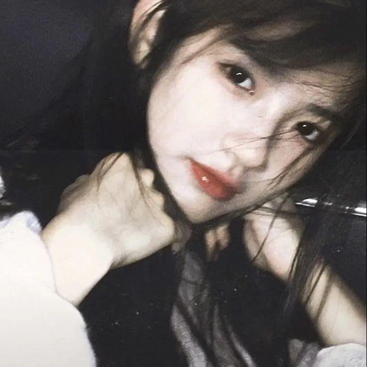 行走的鸡毛掸子